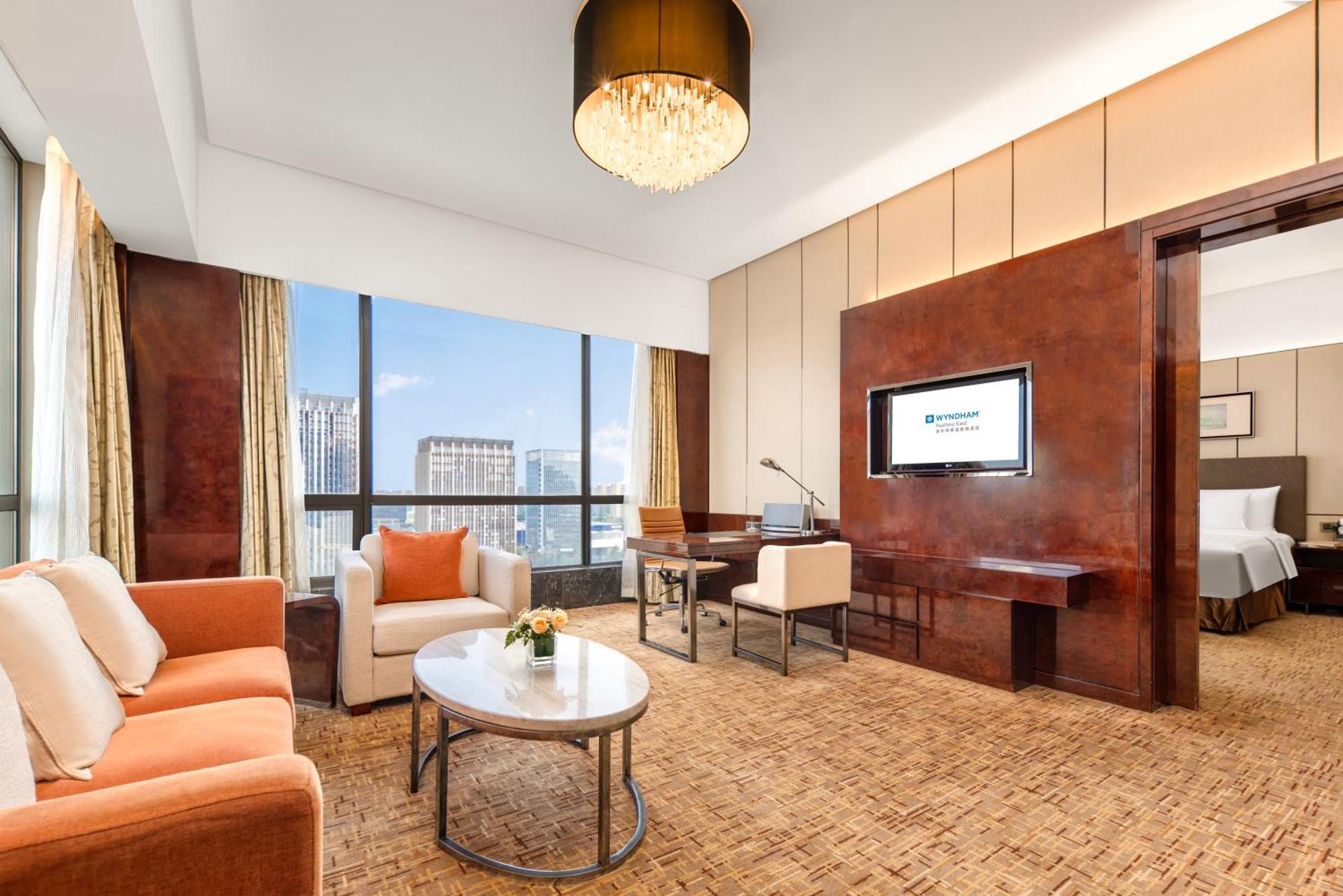 Hotel Wyndam Xuzhou East Exterior foto