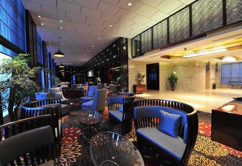 Hotel Wyndam Xuzhou East Exterior foto